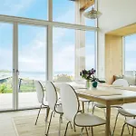 Three-bedroom In Ferienhaus *