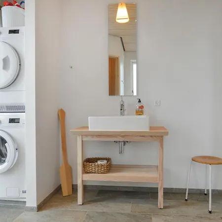 Three-bedroom In بيت للعطل *