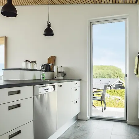 Сasa de vacaciones Three-bedroom In *